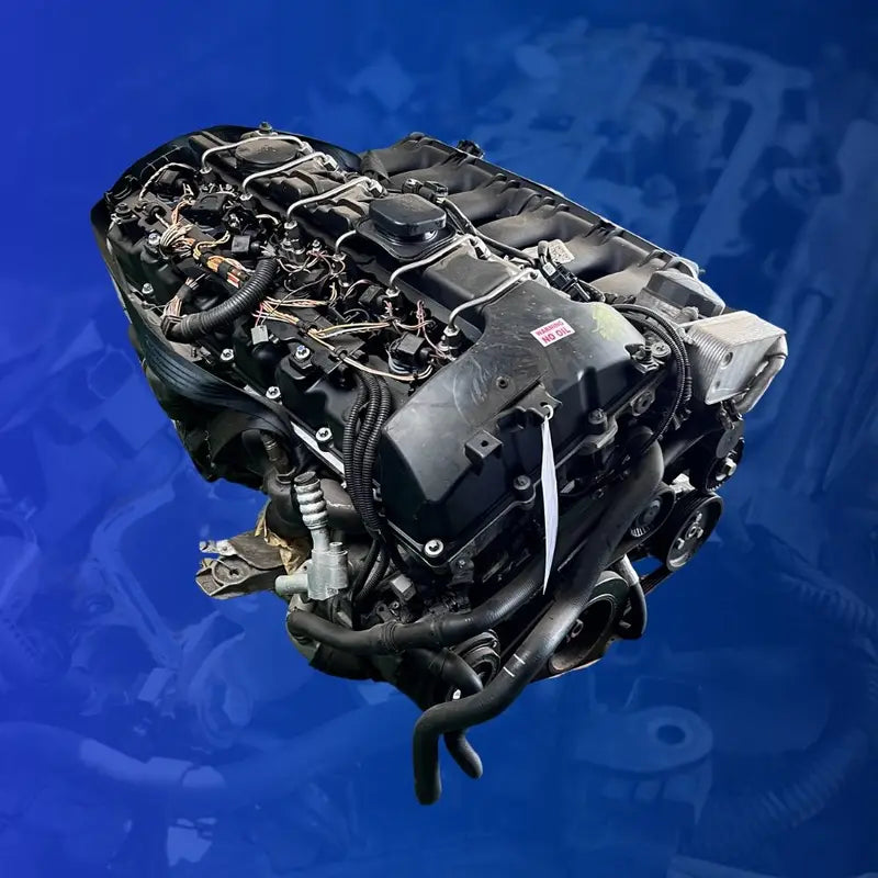 BMW 325 E90 (Plastic Tappet cover) N52B25A Engine