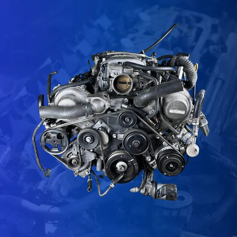 Toyota 3UZ-FE 4.3L V8 engine with gearbox included